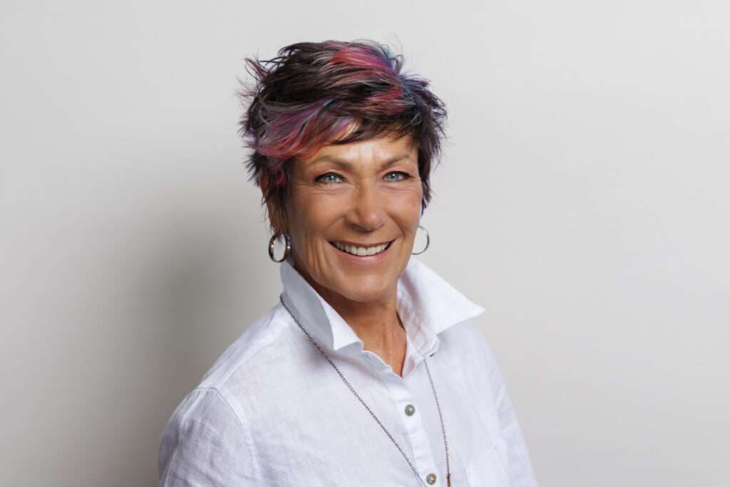 Shelley B Carlson